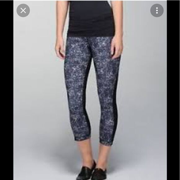 Lululemon journey crop leggings - Picture 1 of 11